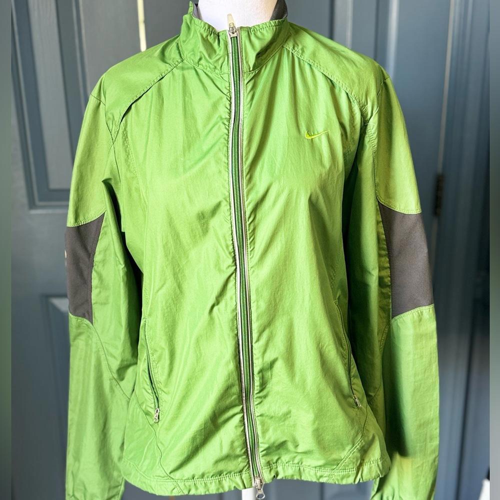 Nike athletic jacket; EUC; sz large - fits more like
Medium